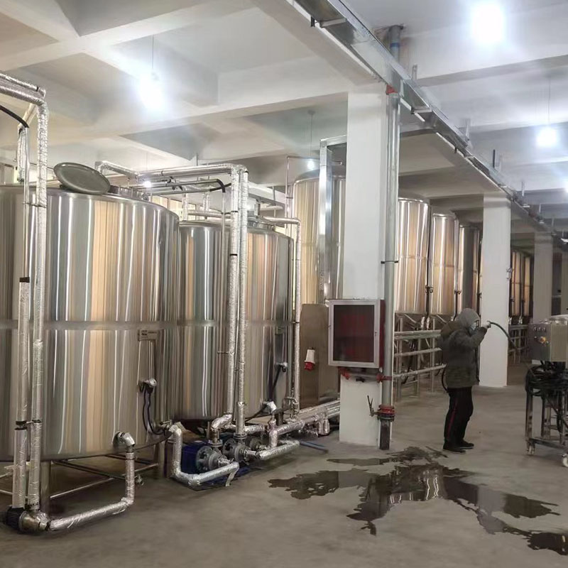 乌拉特前精酿啤酒设备